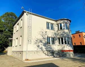 LEOMED CENTRUM MEDYCZNE